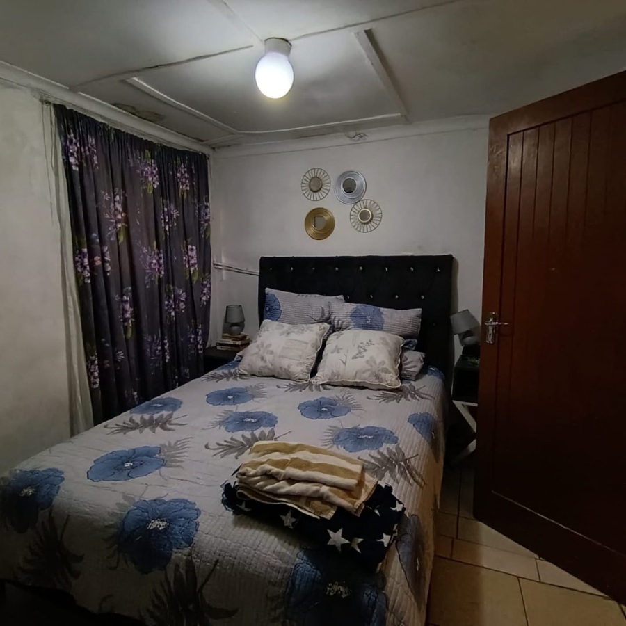 2 Bedroom Property for Sale in Delft Western Cape